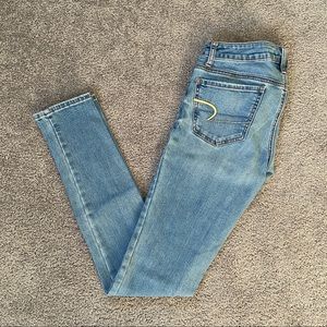 American Eagle Light Wash Jeggings